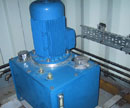 Diak designed and built hydraulic powerpack for pressure vessel door opening & closing